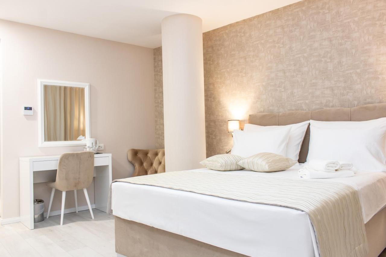 Luxury rooms "Seven" Stobreč Buitenkant foto
